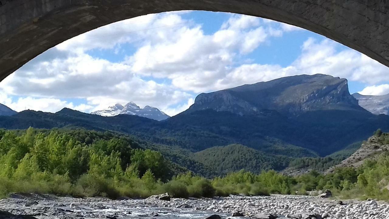 Casa Rural " El Retiro" Laspuña Zewnętrze zdjęcie